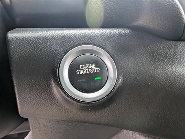 2022 GMC Terrain Vehicle Photo in AURORA, CO 80012-4011