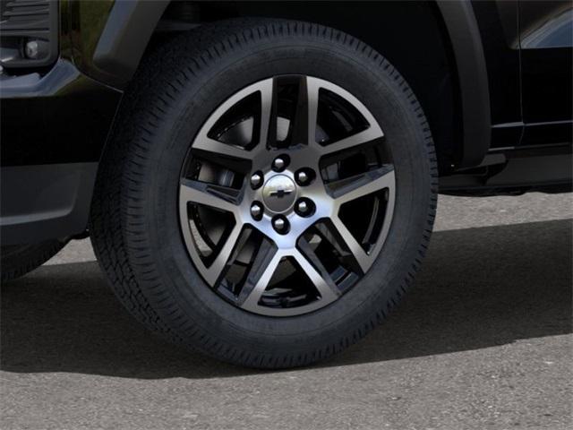 2024 Chevrolet Colorado Vehicle Photo in ENGLEWOOD, CO 80113-6708