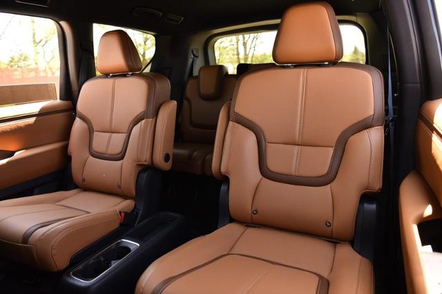 2025 Nissan Armada Vehicle Photo in Ballwin, MO 63011