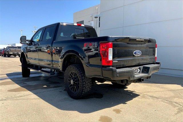 2019 Ford Super Duty F-250 SRW Vehicle Photo in TOPEKA, KS 66609-0000