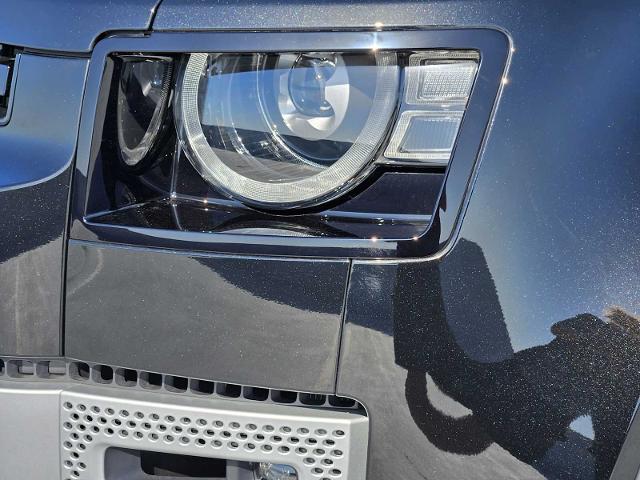 2025 Defender Vehicle Photo in AUSTIN, TX 78717