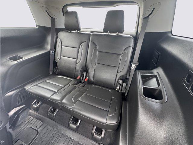 2023 GMC Acadia Vehicle Photo in LEOMINSTER, MA 01453-2952