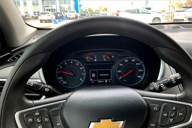 2022 Chevrolet Equinox Vehicle Photo in TOPEKA, KS 66609-0000