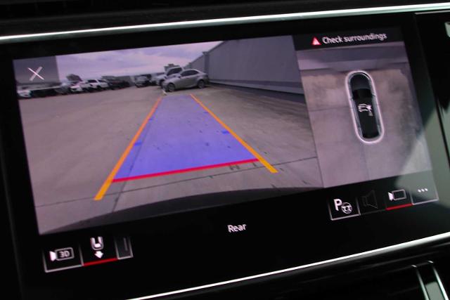 2025 Audi Q8 Vehicle Photo in SUGAR LAND, TX 77478