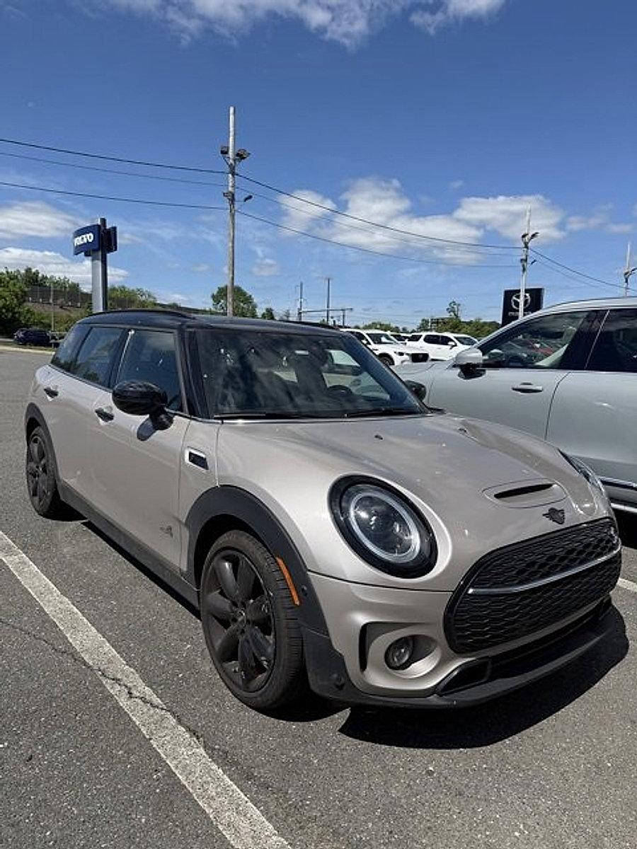 2022 MINI Cooper S Clubman ALL4 Vehicle Photo in Trevose, PA 19053