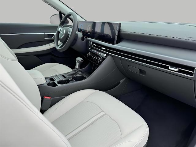 2025 Hyundai SONATA Vehicle Photo in Green Bay, WI 54304