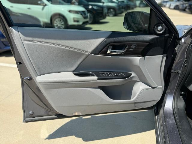 2016 Honda Accord Sedan Vehicle Photo in Grapevine, TX 76051