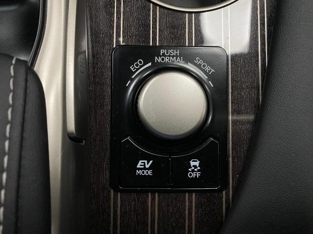 2018 Lexus RX 450hL Vehicle Photo in Appleton, WI 54913