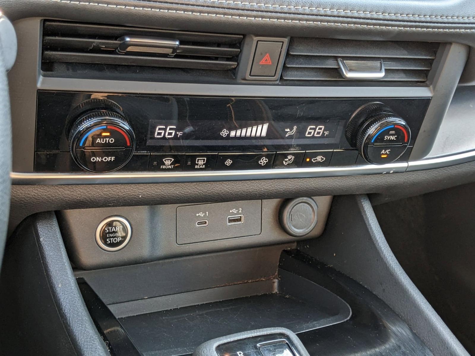 2023 Nissan Rogue Vehicle Photo in Seguin, TX 78155
