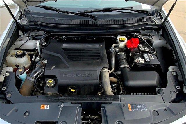 2019 Lincoln MKT Vehicle Photo in TOPEKA, KS 66609-0000
