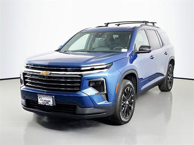 2025 Chevrolet Traverse Vehicle Photo in PUYALLUP, WA 98371-4149