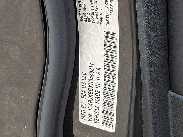 2022 Jeep Grand Cherokee L Vehicle Photo in PAWLING, NY 12564-3219