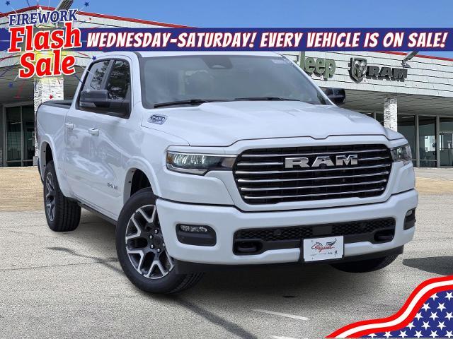 2025 Ram 1500 Vehicle Photo in Ennis, TX 75119-5114