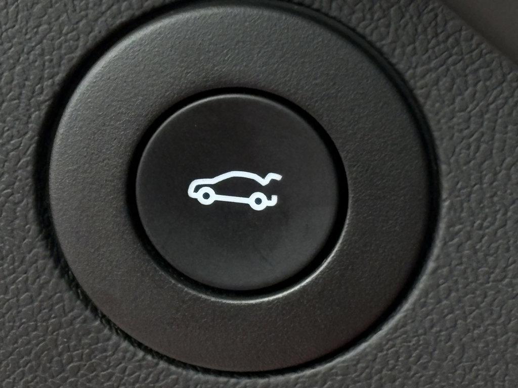 2021 Chevrolet Camaro Vehicle Photo in POOLER, GA 31322-3252