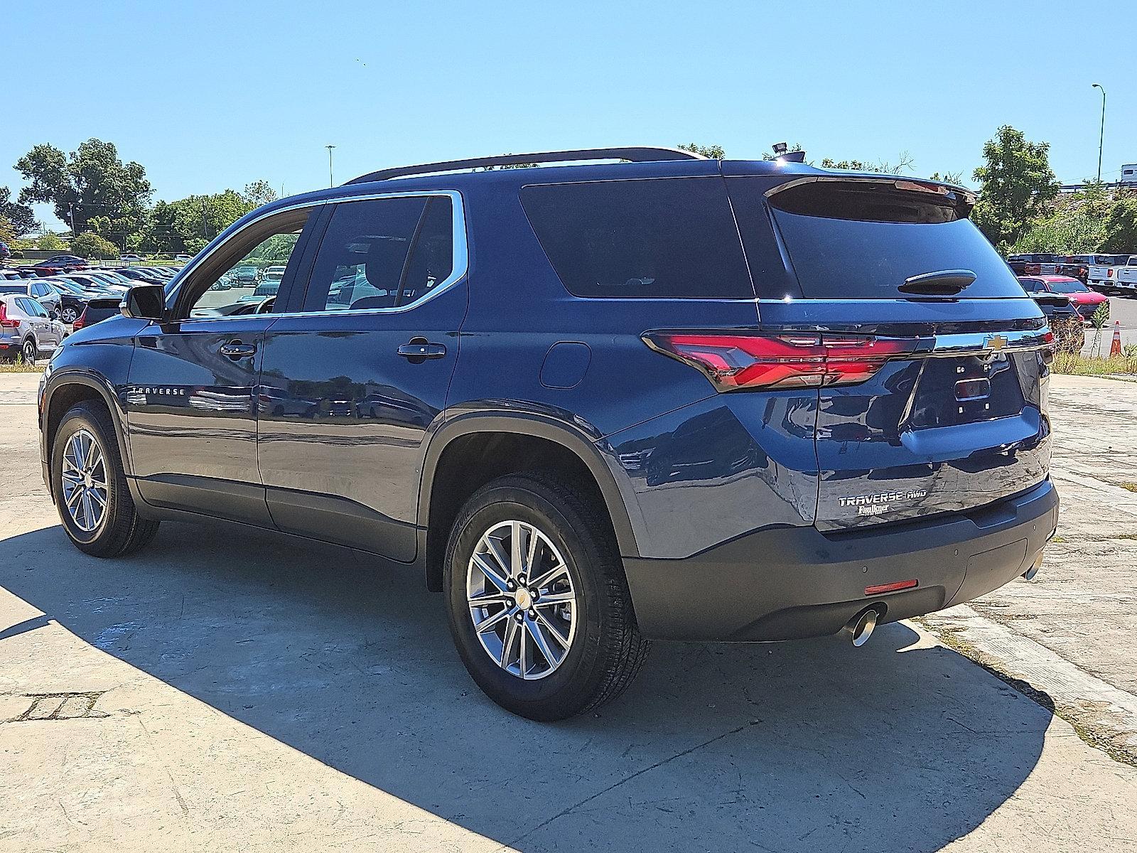 2023 Chevrolet Traverse Vehicle Photo in Trevose, PA 19053