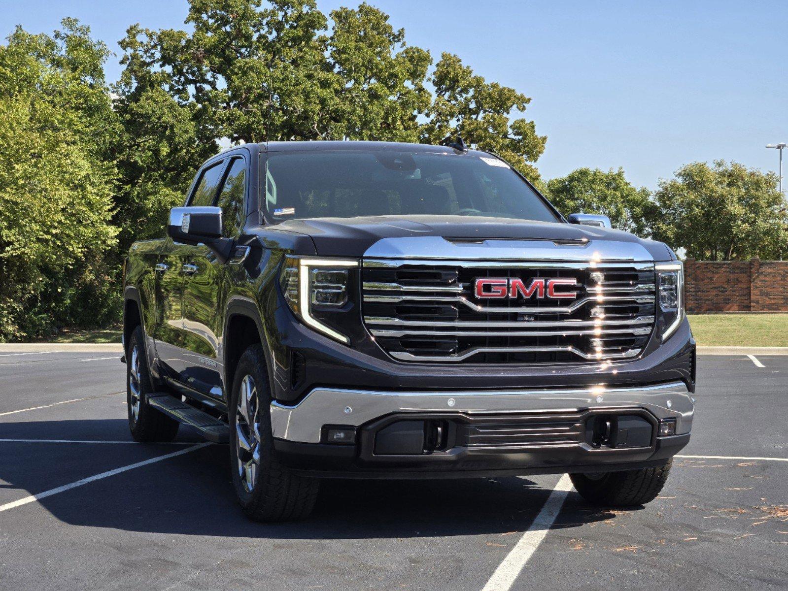 2025 GMC Sierra 1500 Vehicle Photo in DALLAS, TX 75209-3016