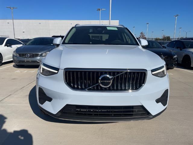 2025 Volvo XC40 Vehicle Photo in Grapevine, TX 76051