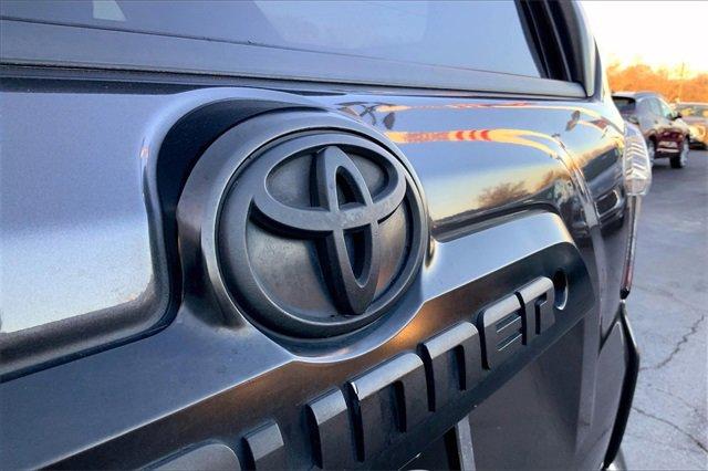 2016 Toyota 4Runner Vehicle Photo in INDEPENDENCE, MO 64055-1377