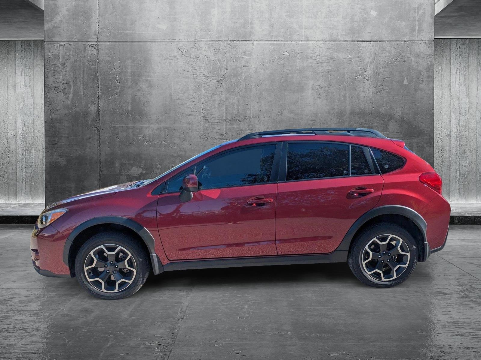 2014 Subaru XV Crosstrek Vehicle Photo in Sarasota, FL 34231