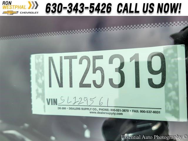 2025 Chevrolet Equinox Vehicle Photo in AURORA, IL 60503-9326