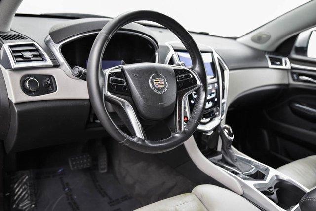 2013 Cadillac SRX Vehicle Photo in Akron, OH 44320