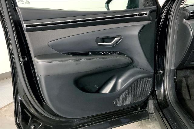 2022 Hyundai TUCSON Hybrid Vehicle Photo in Lees Summit, MO 64086