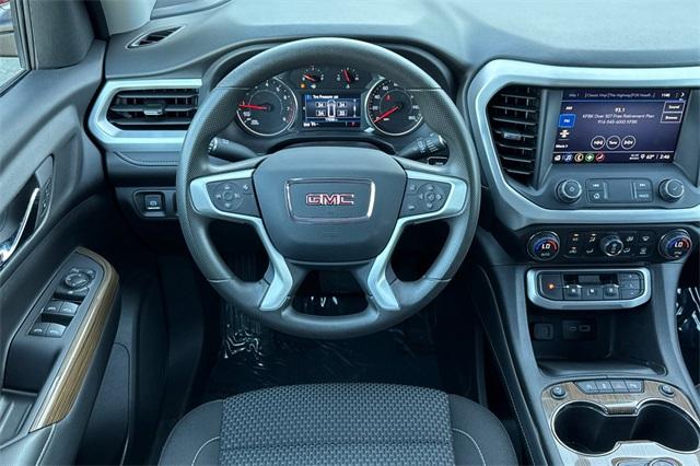 2023 GMC Acadia Vehicle Photo in ELK GROVE, CA 95757-8703