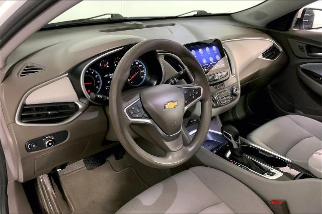 2022 Chevrolet Malibu Vehicle Photo in Lees Summit, MO 64086