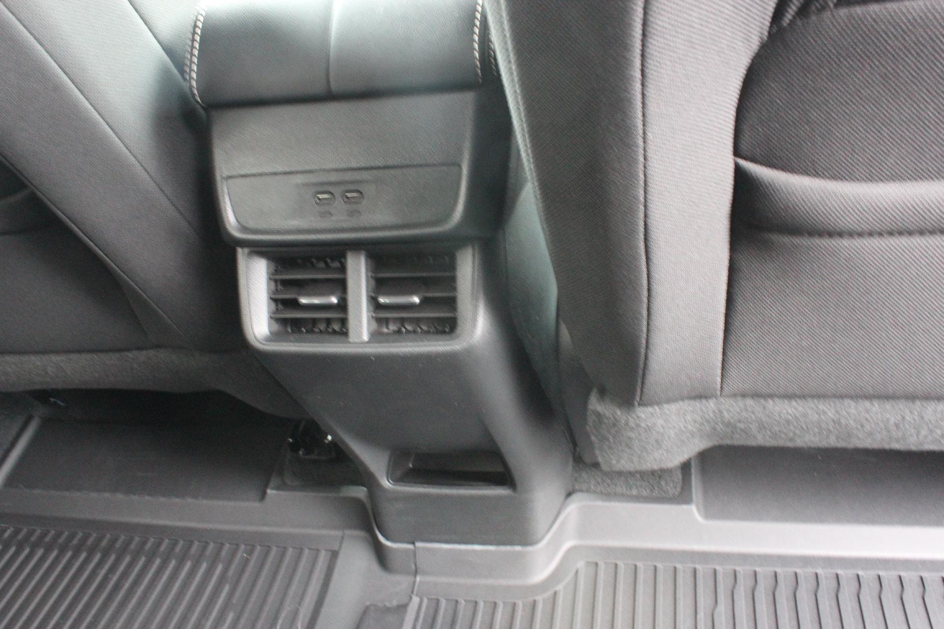2025 GMC Terrain Vehicle Photo in AURORA, CO 80012-4011