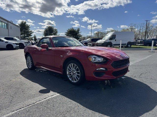 2017 FIAT 124 Spider Vehicle Photo in Mechanicsburg, PA 17050-1707