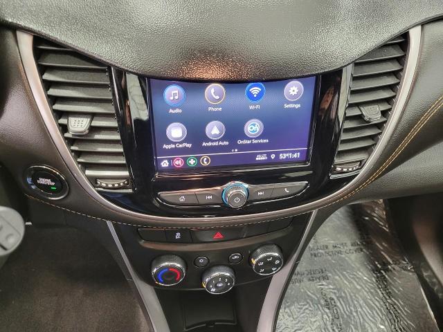 2022 Chevrolet Trax Vehicle Photo in NEENAH, WI 54956-2243
