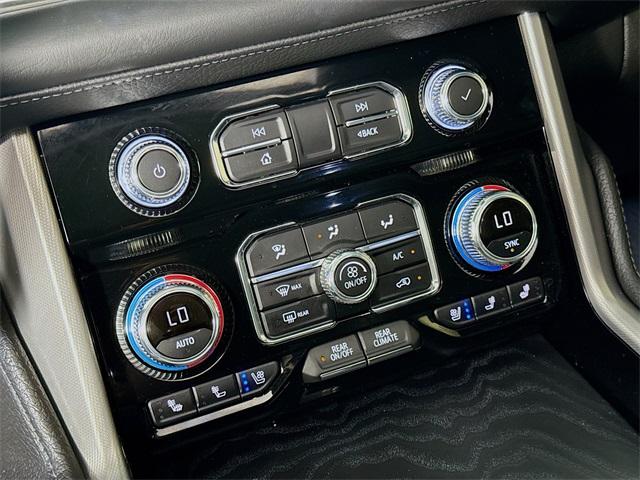 2022 GMC Yukon Vehicle Photo in Everett, WA 98204