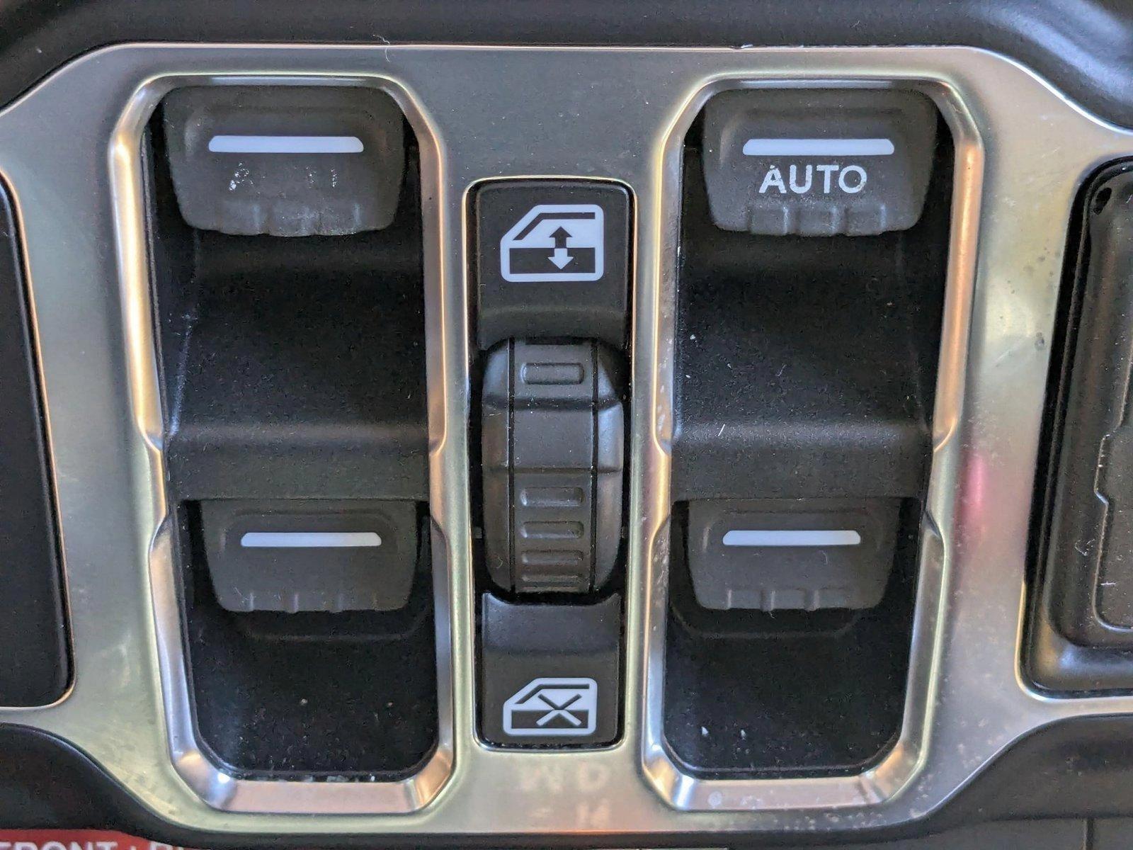 2020 Jeep Gladiator Vehicle Photo in Panama City, FL 32401