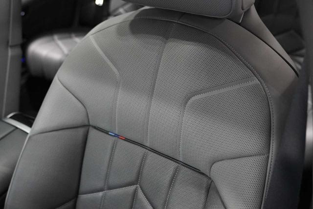 2024 BMW i7 Vehicle Photo in GRAPEVINE, TX 76051