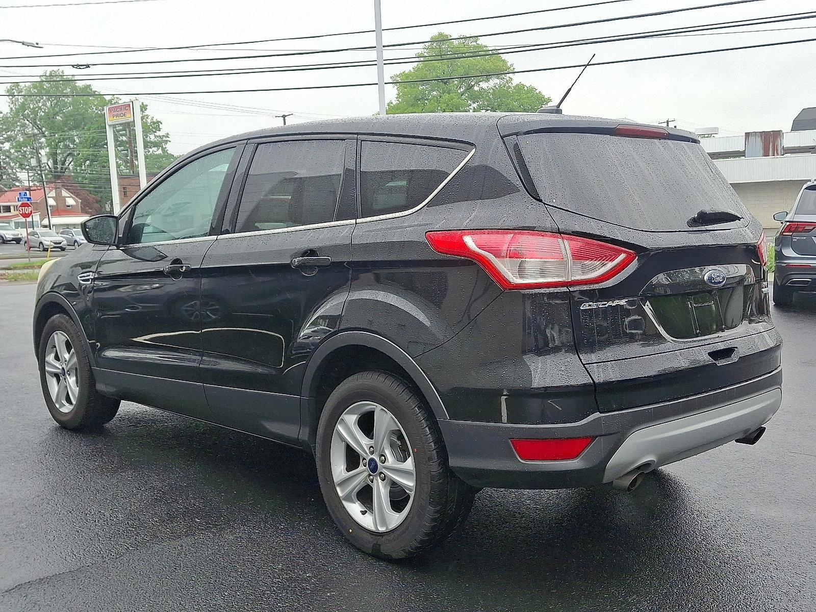 2014 Ford Escape Vehicle Photo in Harrisburg, PA 17111
