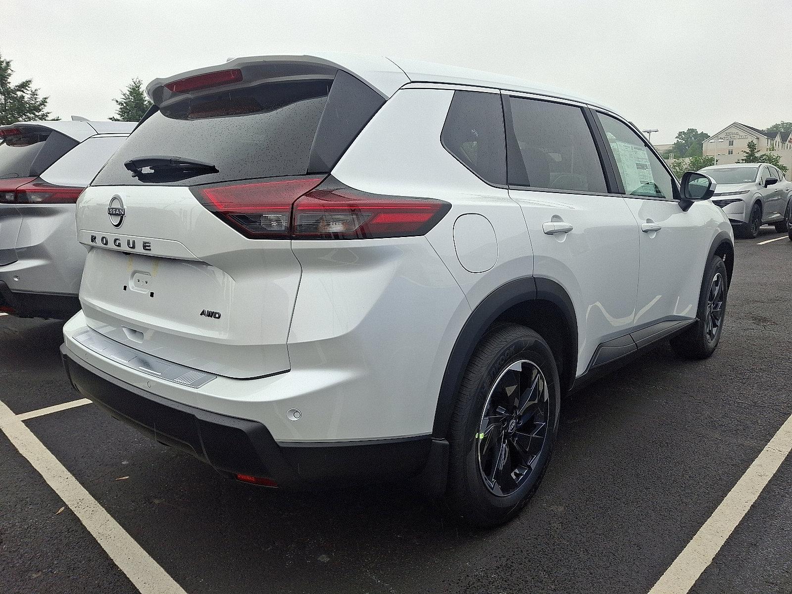 2025 Nissan Rogue Vehicle Photo in Harrisburg, PA 17111-1033