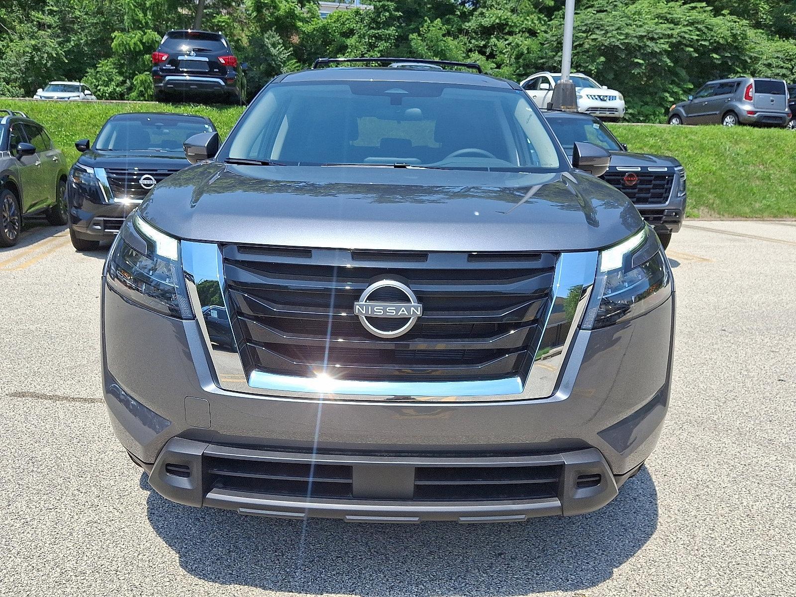 2025 Nissan Pathfinder Vehicle Photo in Jenkintown, PA 19046