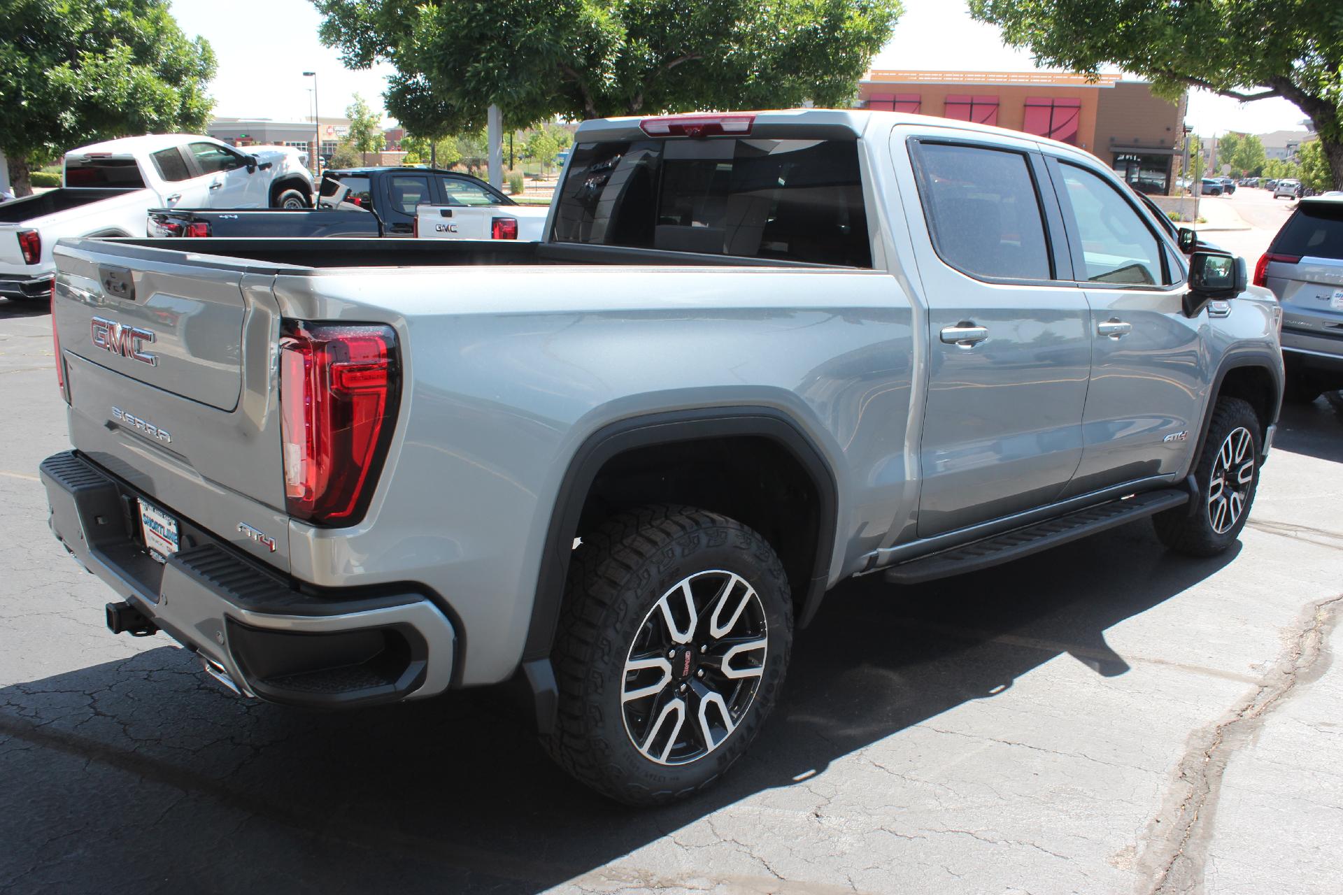 2025 GMC Sierra 1500 Vehicle Photo in AURORA, CO 80012-4011