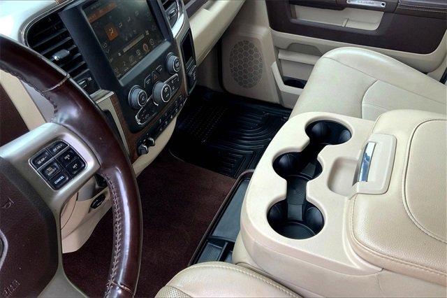 2017 Ram 1500 Vehicle Photo in TOPEKA, KS 66609-0000