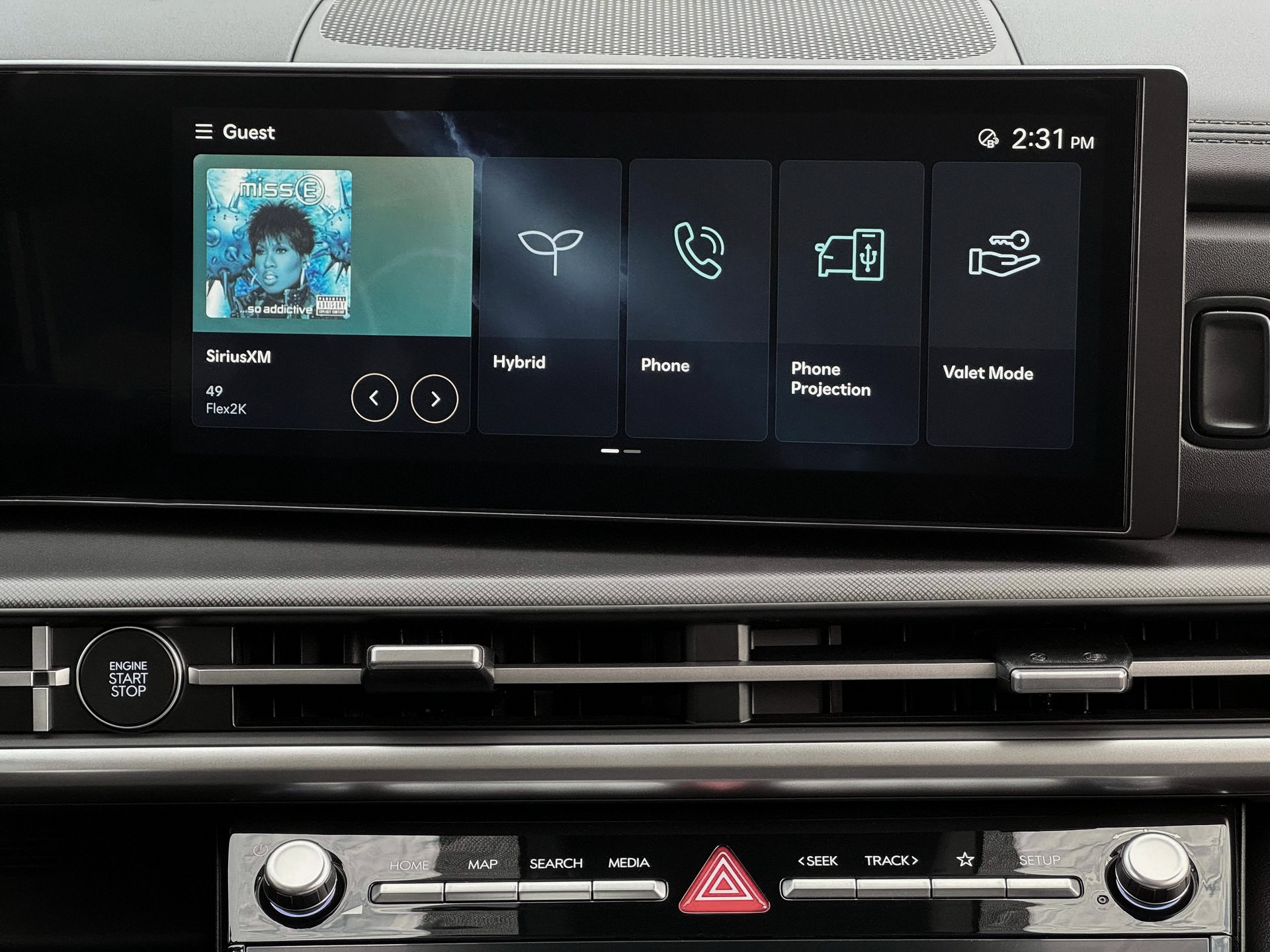 2025 Hyundai SANTA FE Hybrid Vehicle Photo in Peoria, IL 61615