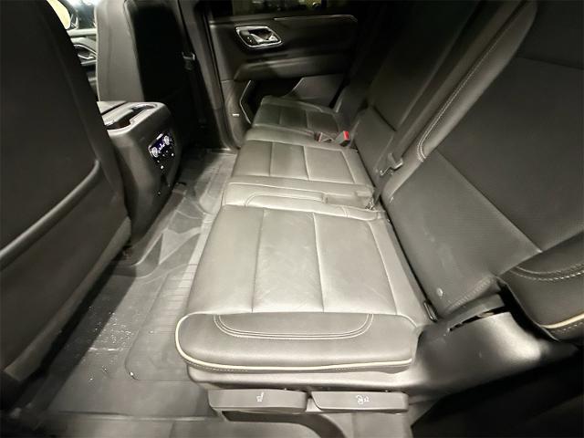2022 GMC Yukon Vehicle Photo in EVERETT, WA 98203-5662