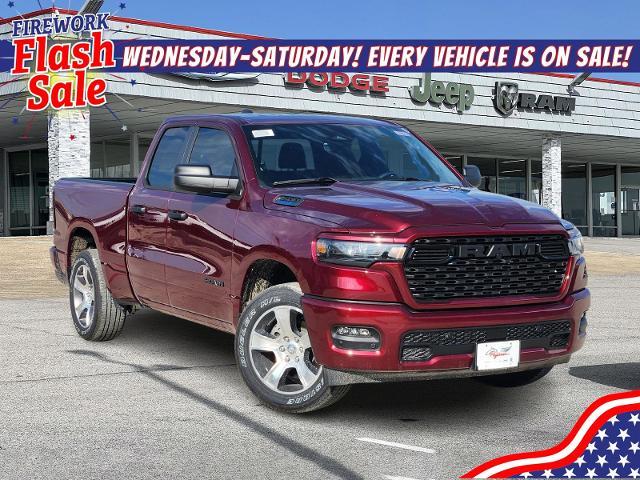 2025 Ram 1500 Vehicle Photo in Ennis, TX 75119-5114