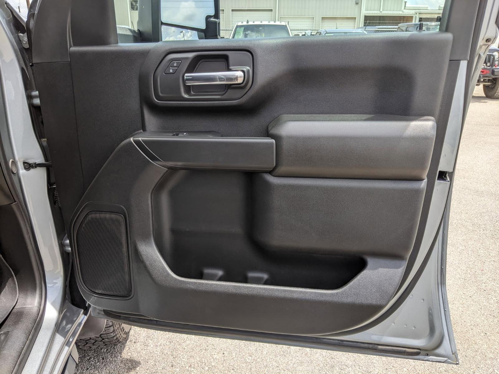 2024 Chevrolet Silverado 2500 HD Vehicle Photo in Seguin, TX 78155