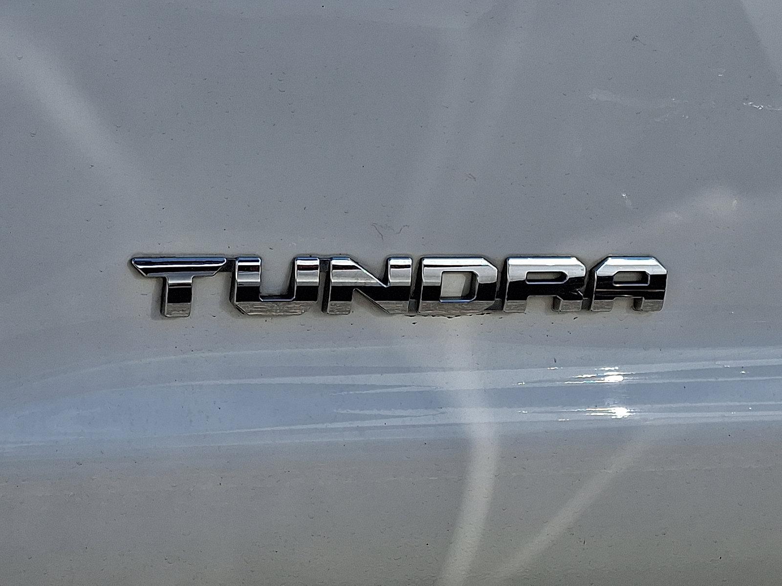 2018 Toyota Tundra 4WD Vehicle Photo in BETHLEHEM, PA 18017-9401
