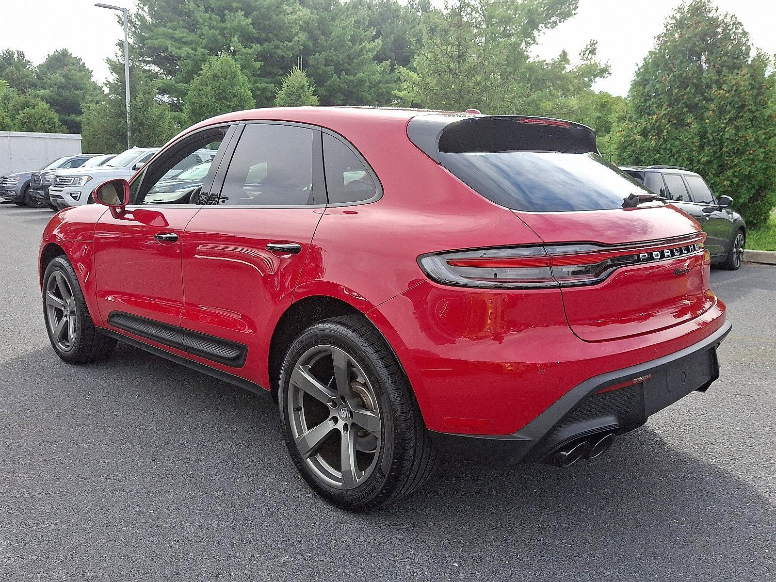 2024 Porsche Macan Vehicle Photo in Mechanicsburg, PA 17050-2306