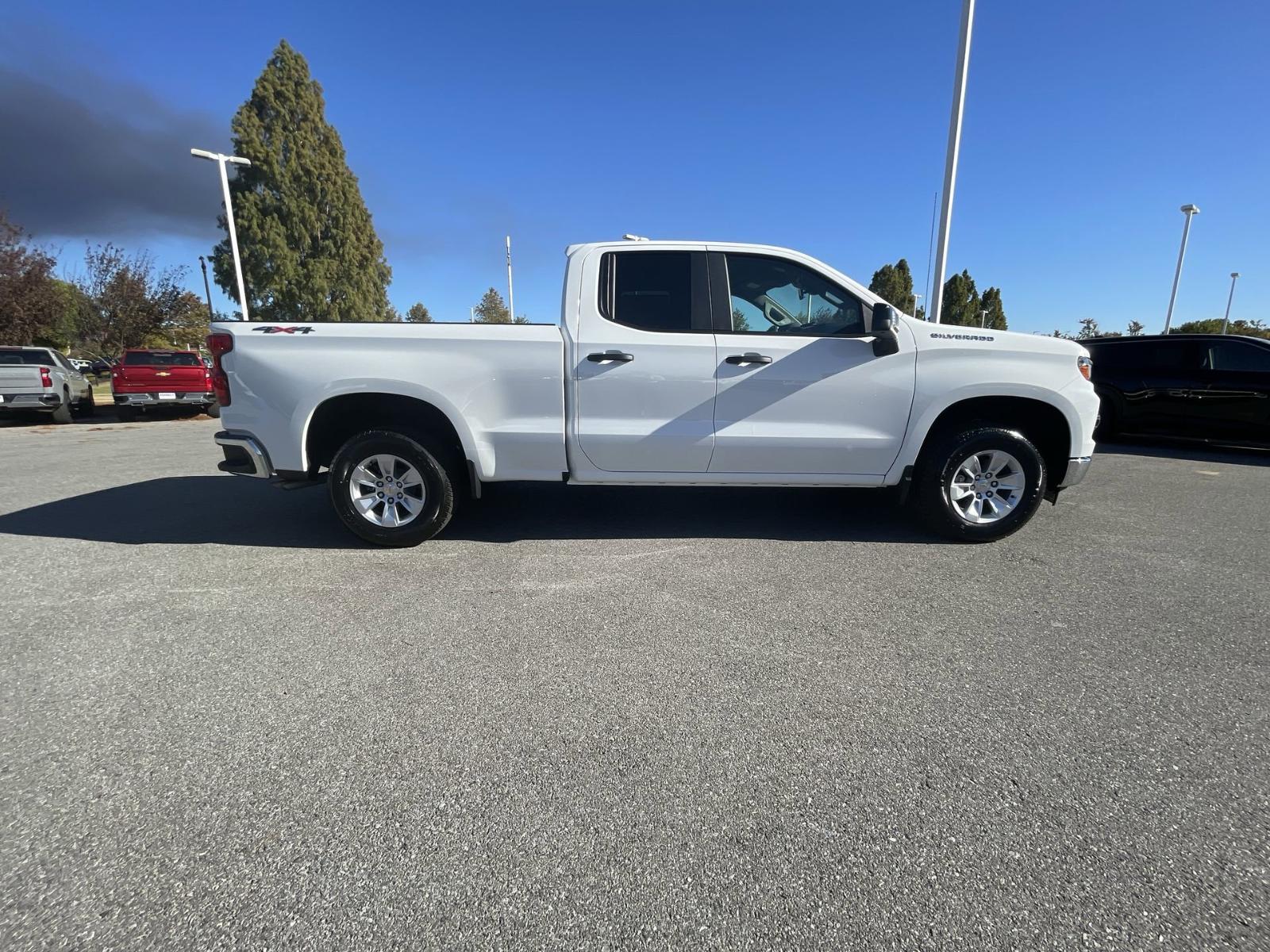 2025 Chevrolet Silverado 1500 Vehicle Photo in BENTONVILLE, AR 72712-4322