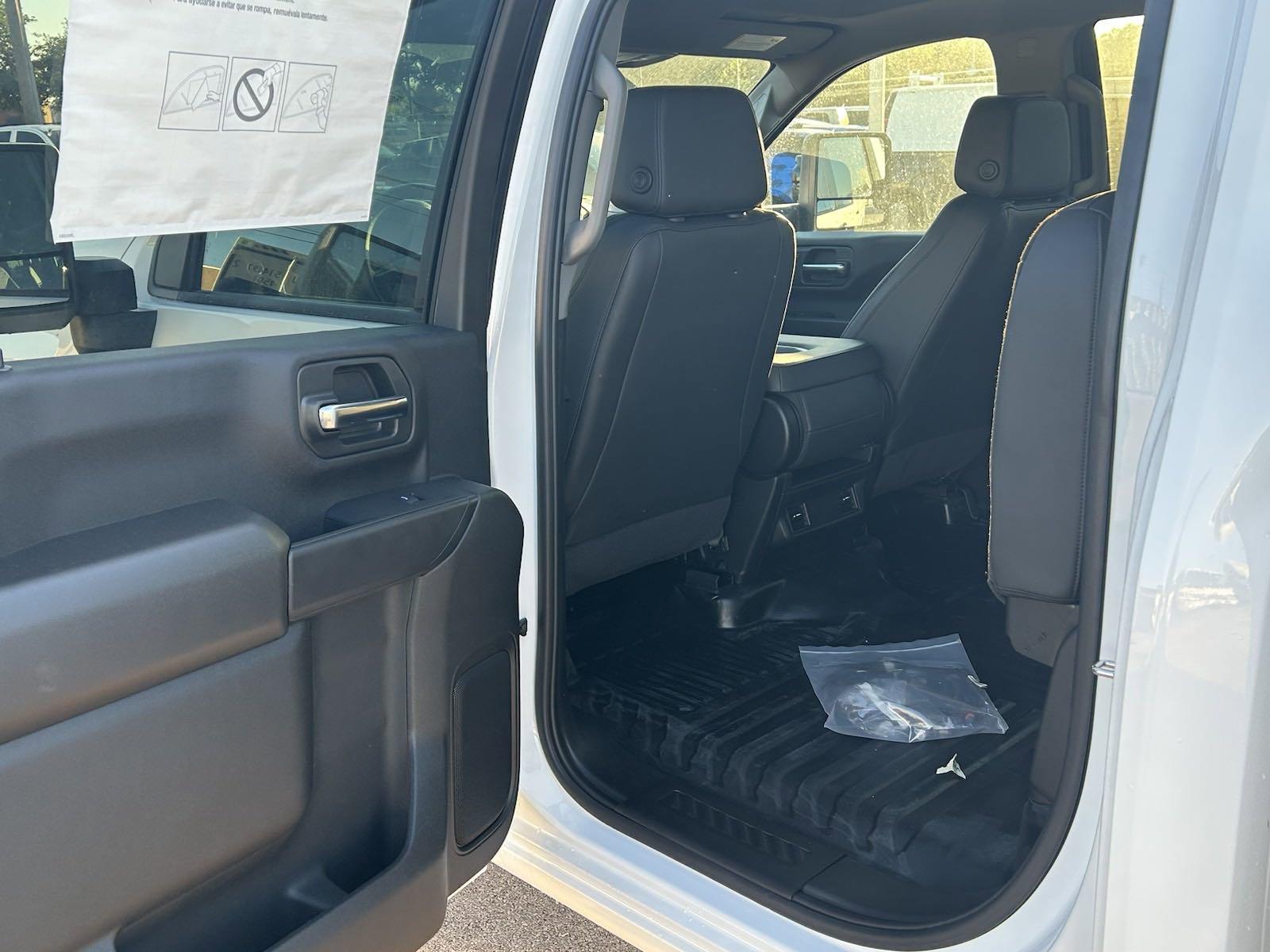 2024 Chevrolet Silverado 2500 HD Vehicle Photo in GEORGETOWN, TX 78626-7508