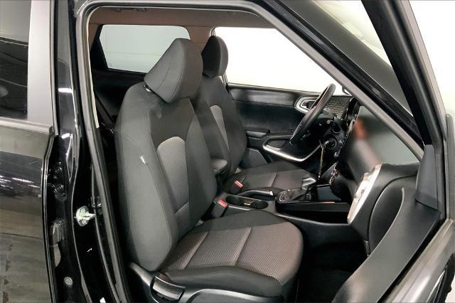 2023 Kia Soul Vehicle Photo in Lees Summit, MO 64086