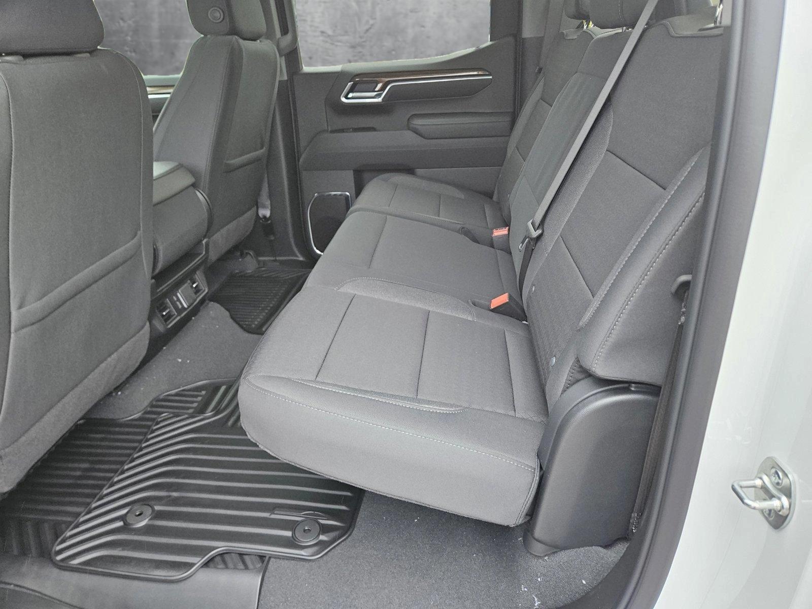 2025 Chevrolet Silverado 1500 Vehicle Photo in NORTH RICHLAND HILLS, TX 76180-7199