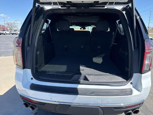 2023 Chevrolet Suburban Vehicle Photo in MANHATTAN, KS 66502-5036